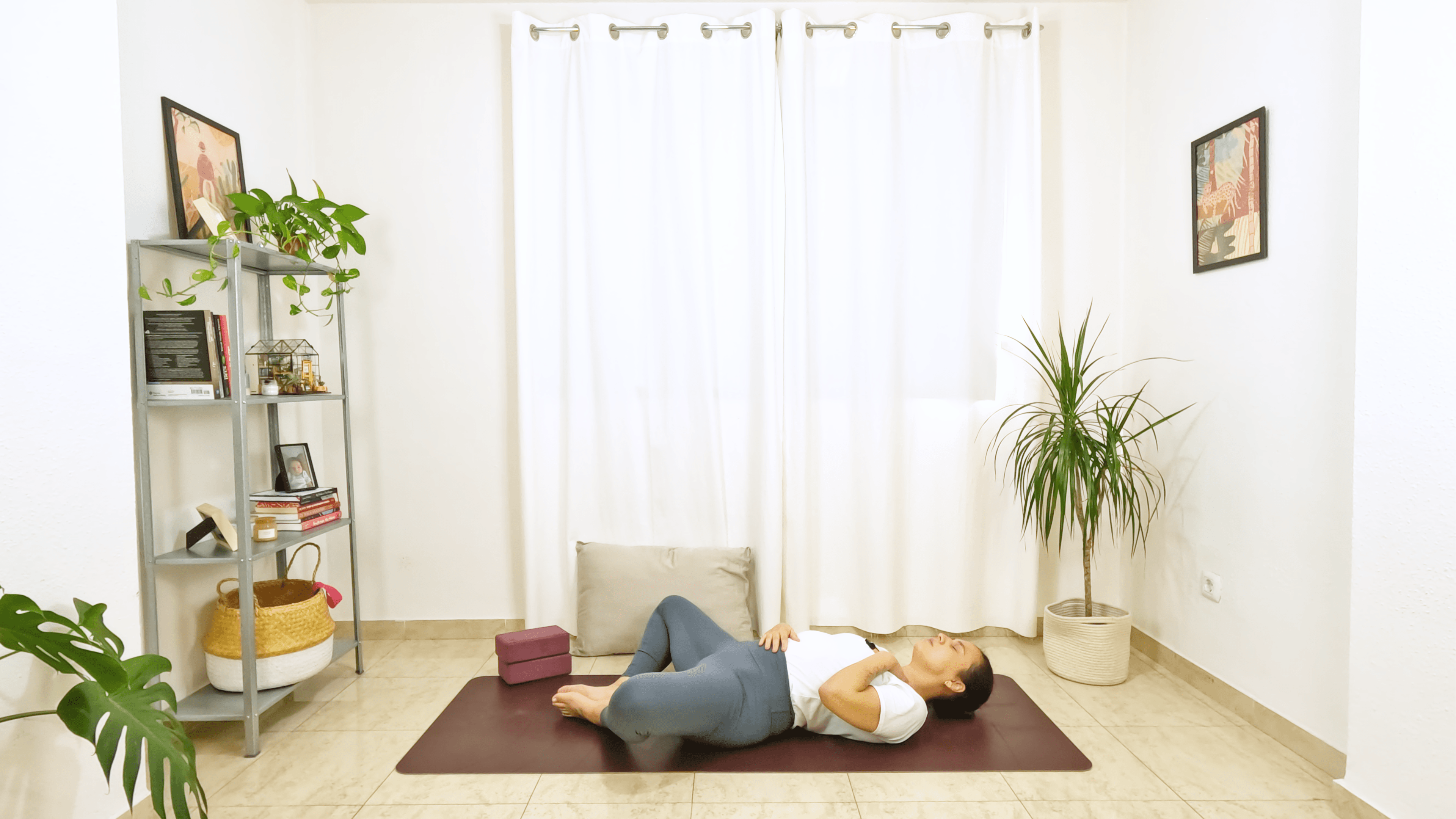Prática de yoga para reduzir a ansiedade e o estresse